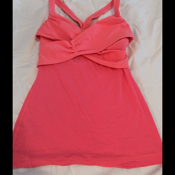 Lululemon Wrap It Up Tank - Picture 3 of 4